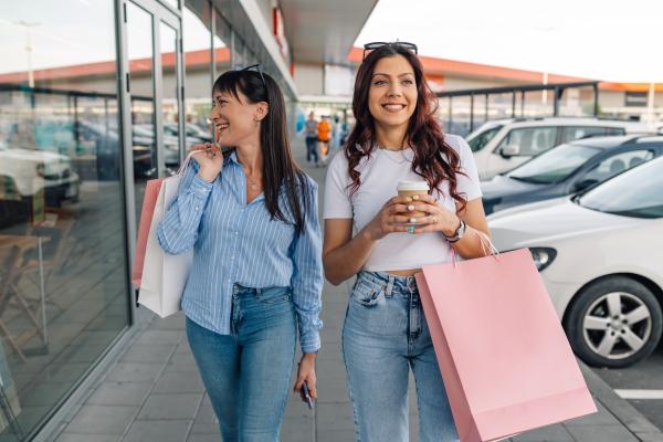 Deutsche Handelsimmobilien: Trophy Assets finden Käufer, Umnutzungskandidaten noch nicht