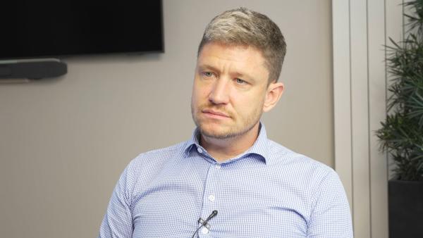 OfficeTalk Sommergespräche: Interview mit Benedikt Stockert von FSM Rechtsanwälte