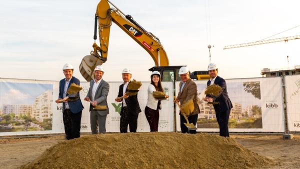 YOU2 - Spatenstich erfolgt! Das Hausfeld wächst weiter