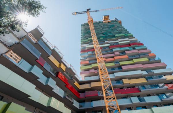 Neue Abwassertechnologie für buntes Wiener Wohnhochhaus