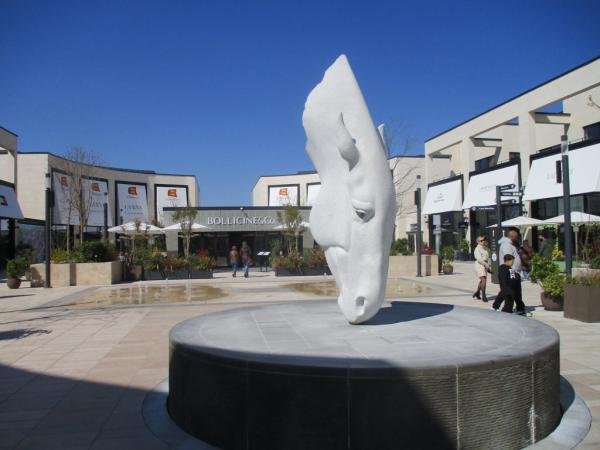 Center der neuesten Generation: Designer Outlet Giverny (bei Paris)