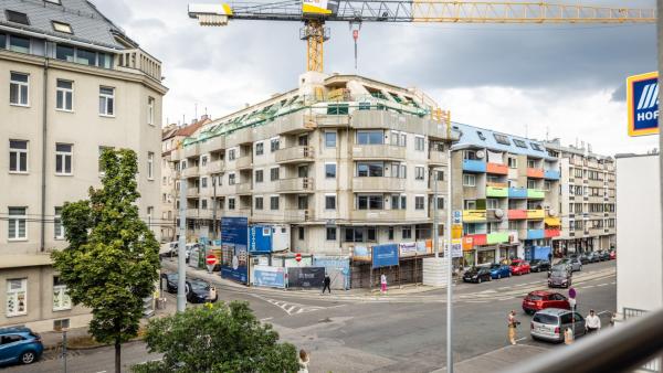 Gleichenfeier für das Wohnprojekt in der Grillgasse 12, 1110 Wien
