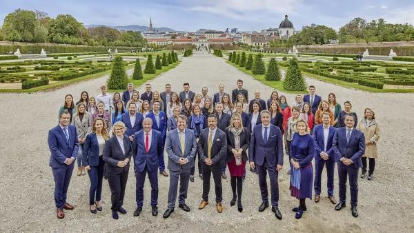 EHL Wohnen erneut als „Herausragender Makler“ ausgezeichnet