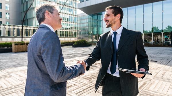 Investments in Gewerbeimmobilien erfolgen derzeit nur zögerlich. 