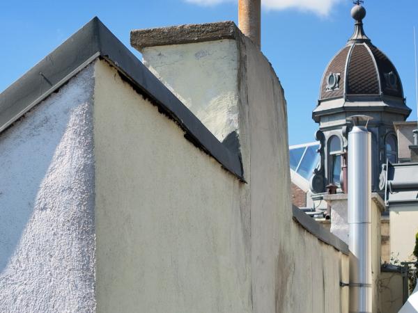 Aufnahme einer Feuermauer per Drohne