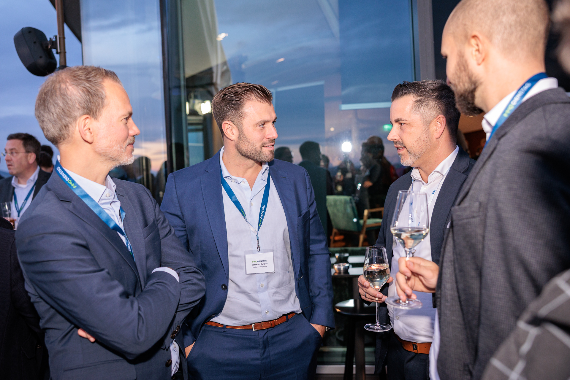 Sebastian Scholda (Weilburg Family Office), Markus Mendel (EHL Investment Consulting)