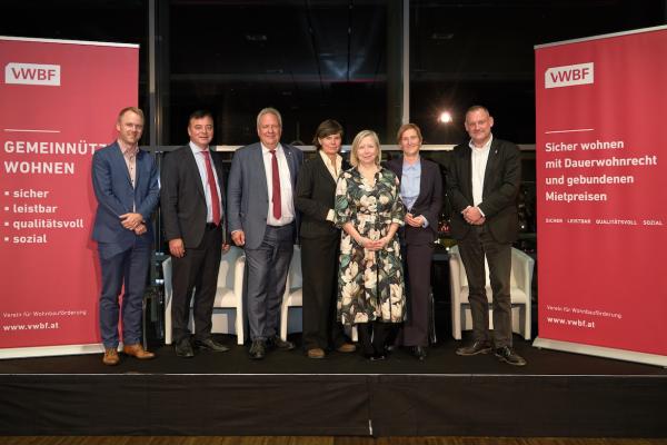 Gerald Kössl (GBV), Özgür Öner, Michael Gehbauer, Gabu Heindl, Andrea Washietl, Elke Hanel-Torsch, Michael Oberlechner