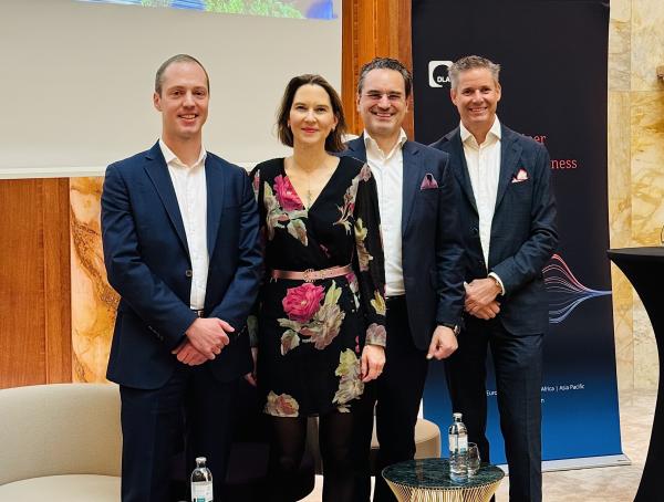 v.l.n.r.: Mag. Matthias Reith (Raiffeisen Bank International), Dr. Birgit Kraml, LL.M. (DLA Piper), Herwig M. Peham, MRICS (EHL Investment Consulting) und Mag. Bernd Winter (BDO Austria)