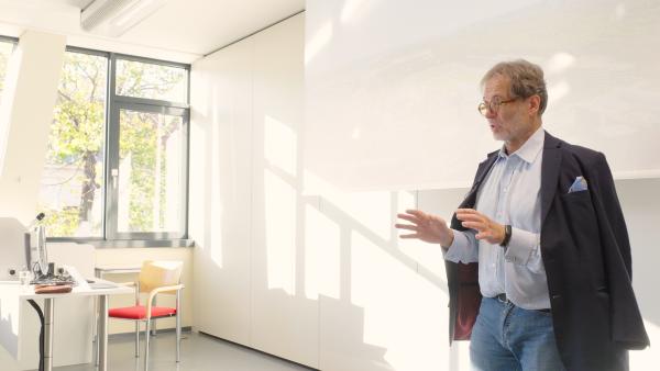 Herbert Hetzel - Beyond Carbon Energy