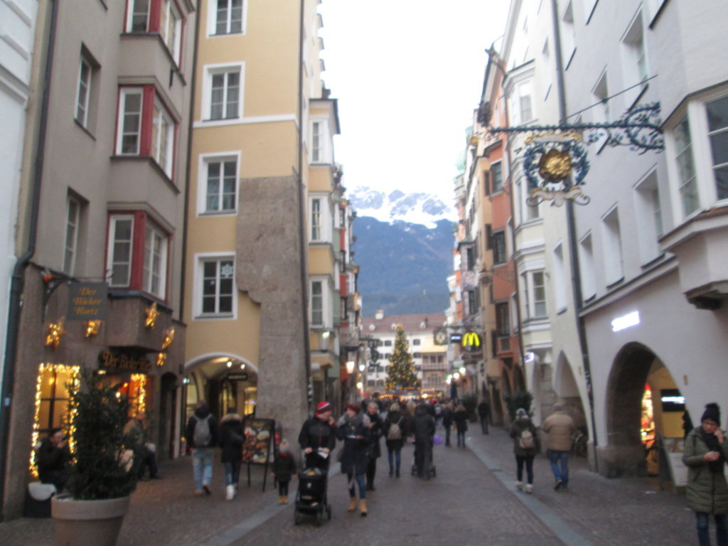 ecostra aktualisiert das kommunale Einzelhandelskonzept von Innsbruck
