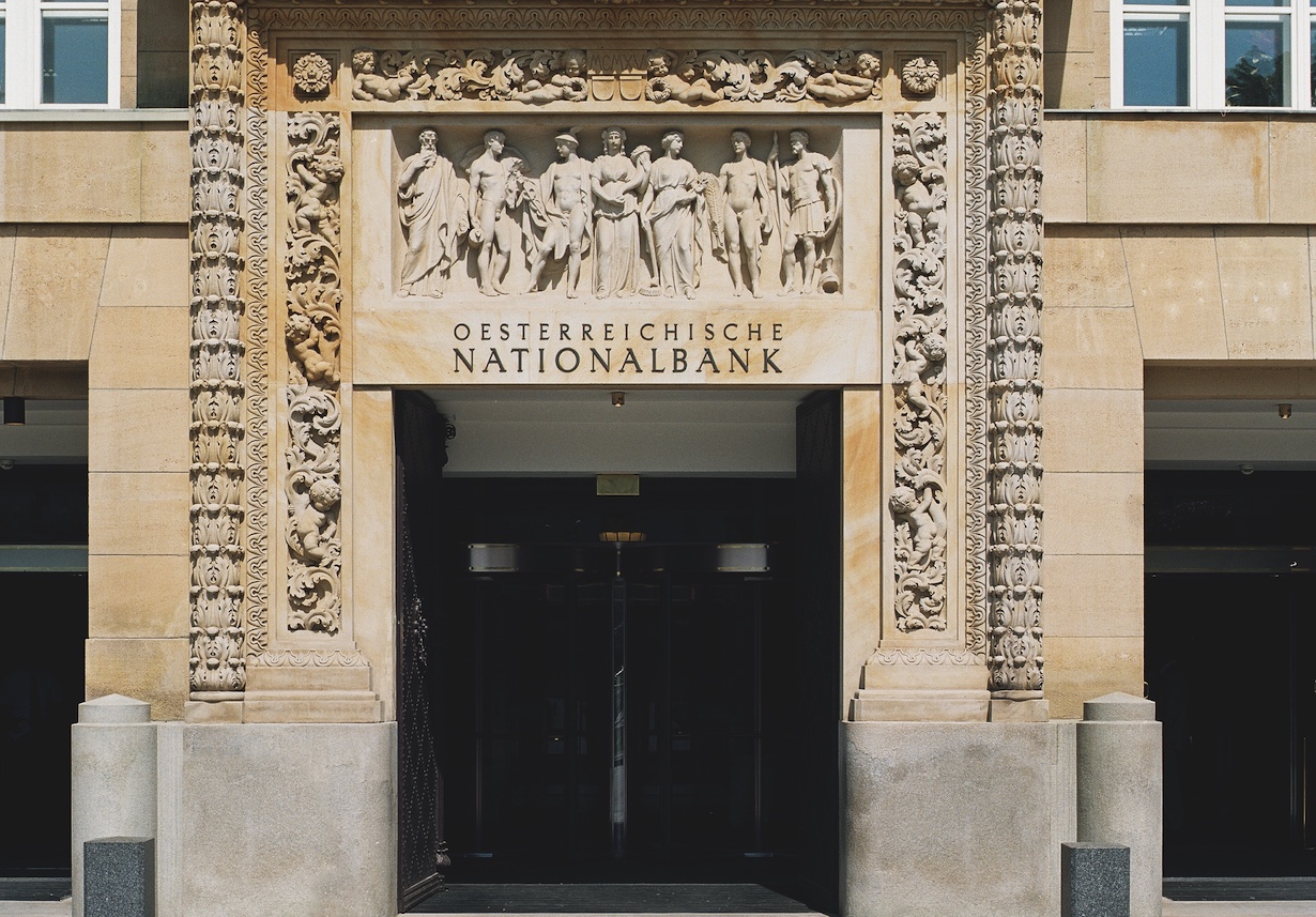 Gbäude der österreichischen NAtionalbank Eingang