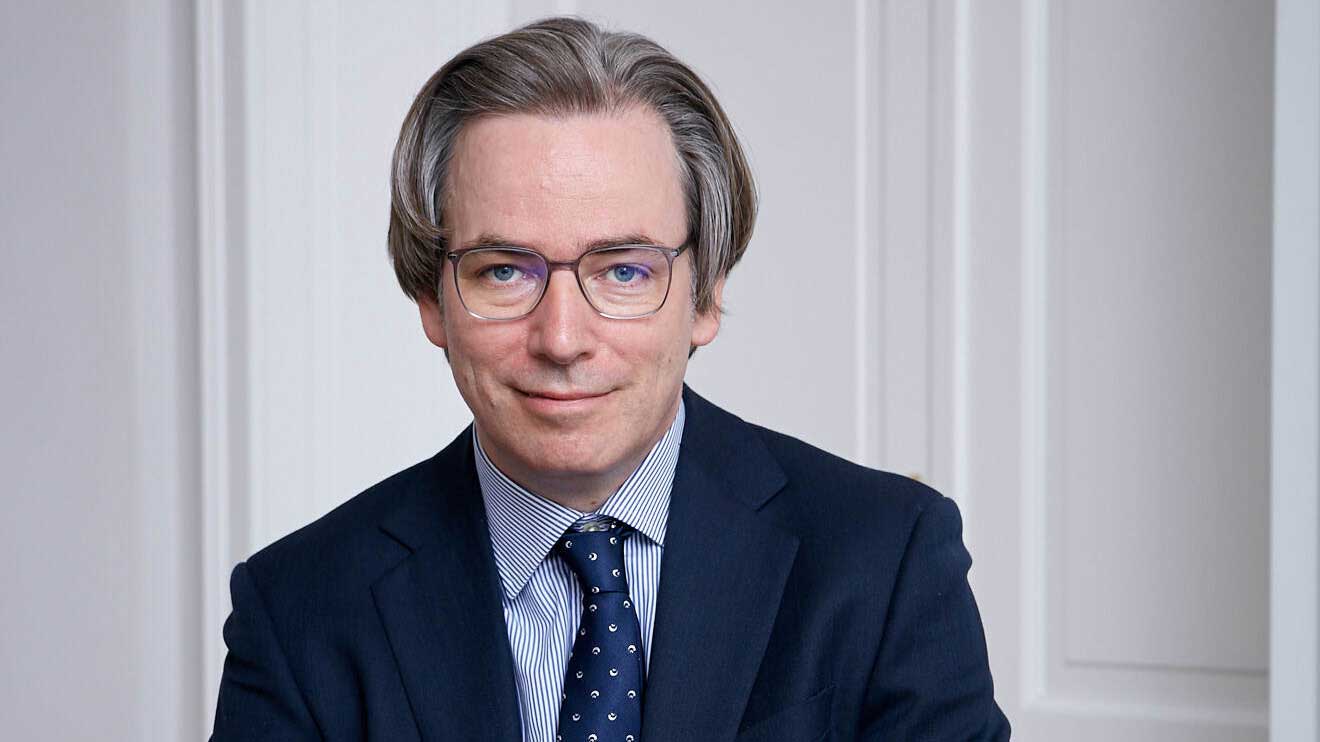 Dr. Roland Weinrauch – Porträt