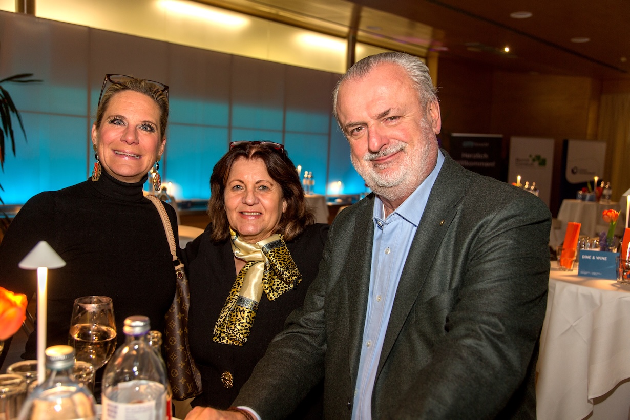 Alexandra Wagner (Anobis Immobilien), Elisabeth DellaLucia (DMV), Peter Engert (ÖGNI)