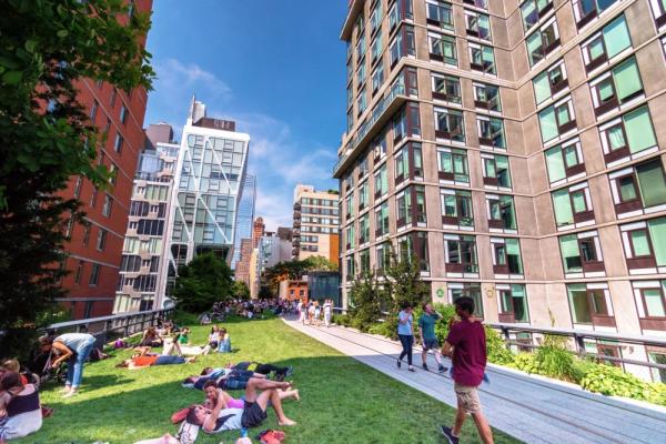 the-highline_t20_4JAn7A