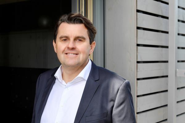 Dietmar Reindl(c)ivanashoots baumhouse