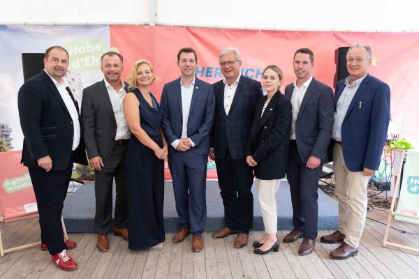 LEYWAND.das Wohnhochhaus