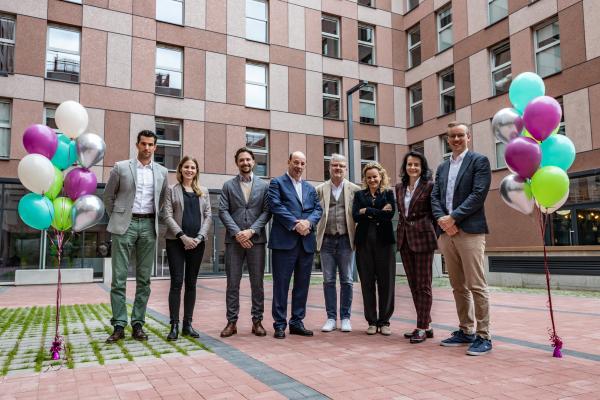 Nuveen Real Estate und Value One/MILESTONE Student Living Joint Venture stellen zweites Studentenwohnprojekt in Polen fertig