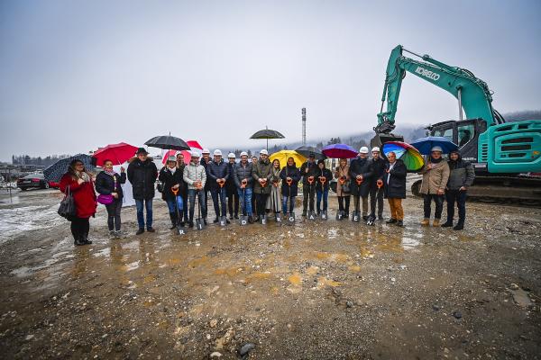 BAUSTART I SPATENSTICHFEIER Seenah Wohnen III 13.12.2023